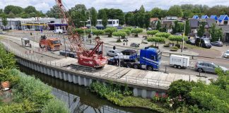 Spectaculaire operatie bij de Molen van Sloten Spectaculaire operatie bij de Molen van Sloten