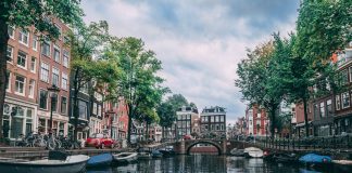 De leukste workshops in Amsterdam voor een geslaagd bedrijfsuitje in Noord-Holland De leukste workshops in Amsterdam voor een geslaagd bedrijfsuitje in Noord-Holland