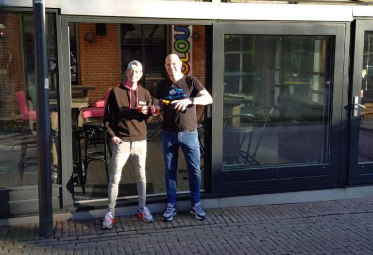 Amsterdammers openen Café Queers in Arnhem: “onwijs veel zin in”