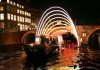 Bewonder het Amsterdam Light Festival vanaf het water Bewonder het Amsterdam Light Festival vanaf het water