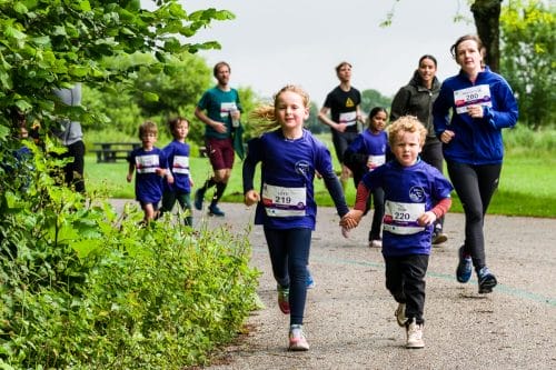 Indische Buurt Run verbindt Amsterdam Oost door sport en ontmoeting