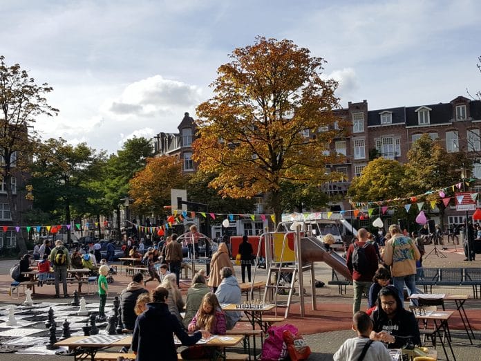 Feest in de Transvaalbuurt: optredens en activiteiten voor jong en oud