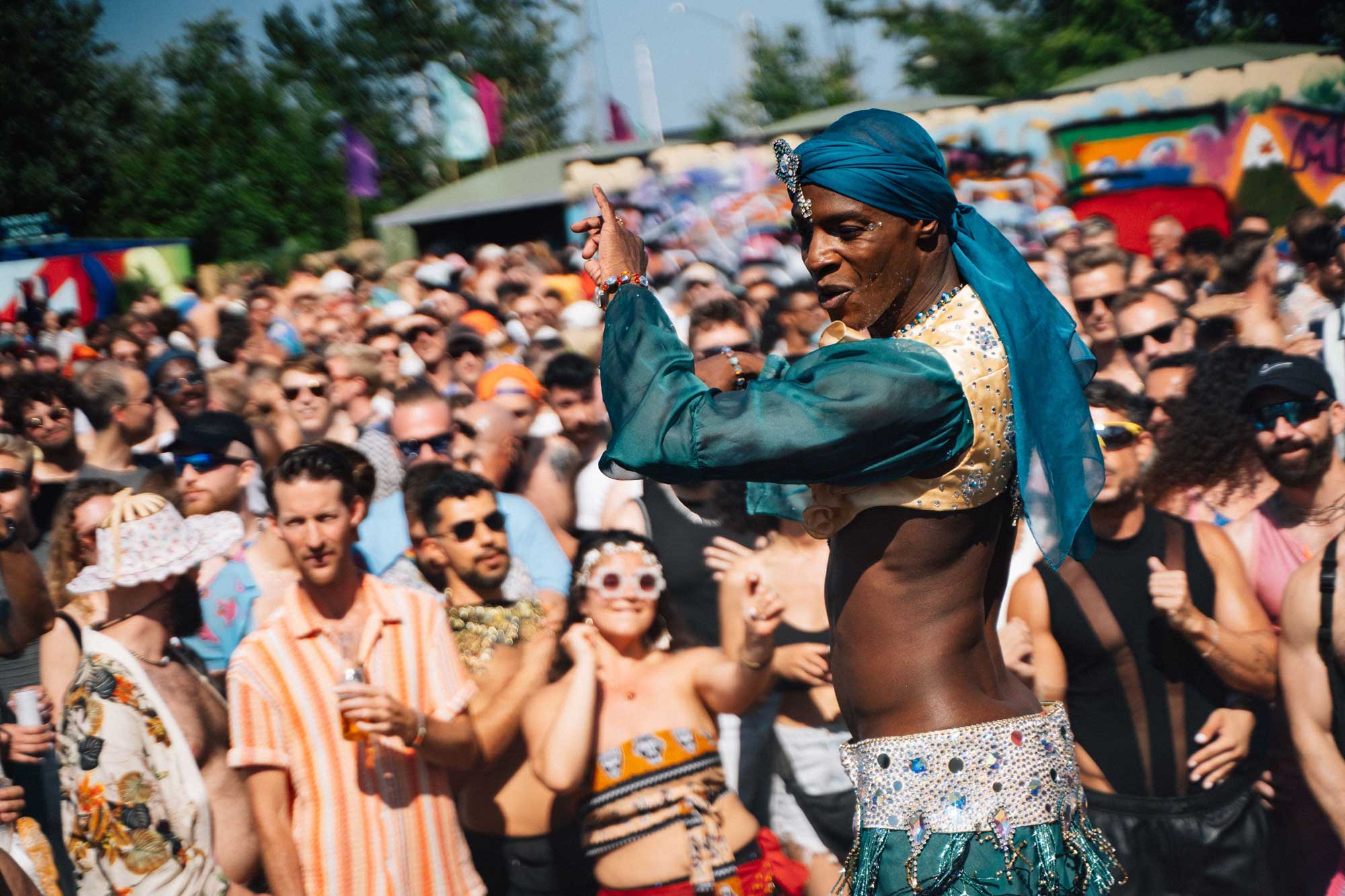 Queer Festival Tropikali zaterdag 13 juni op NDSM-werf