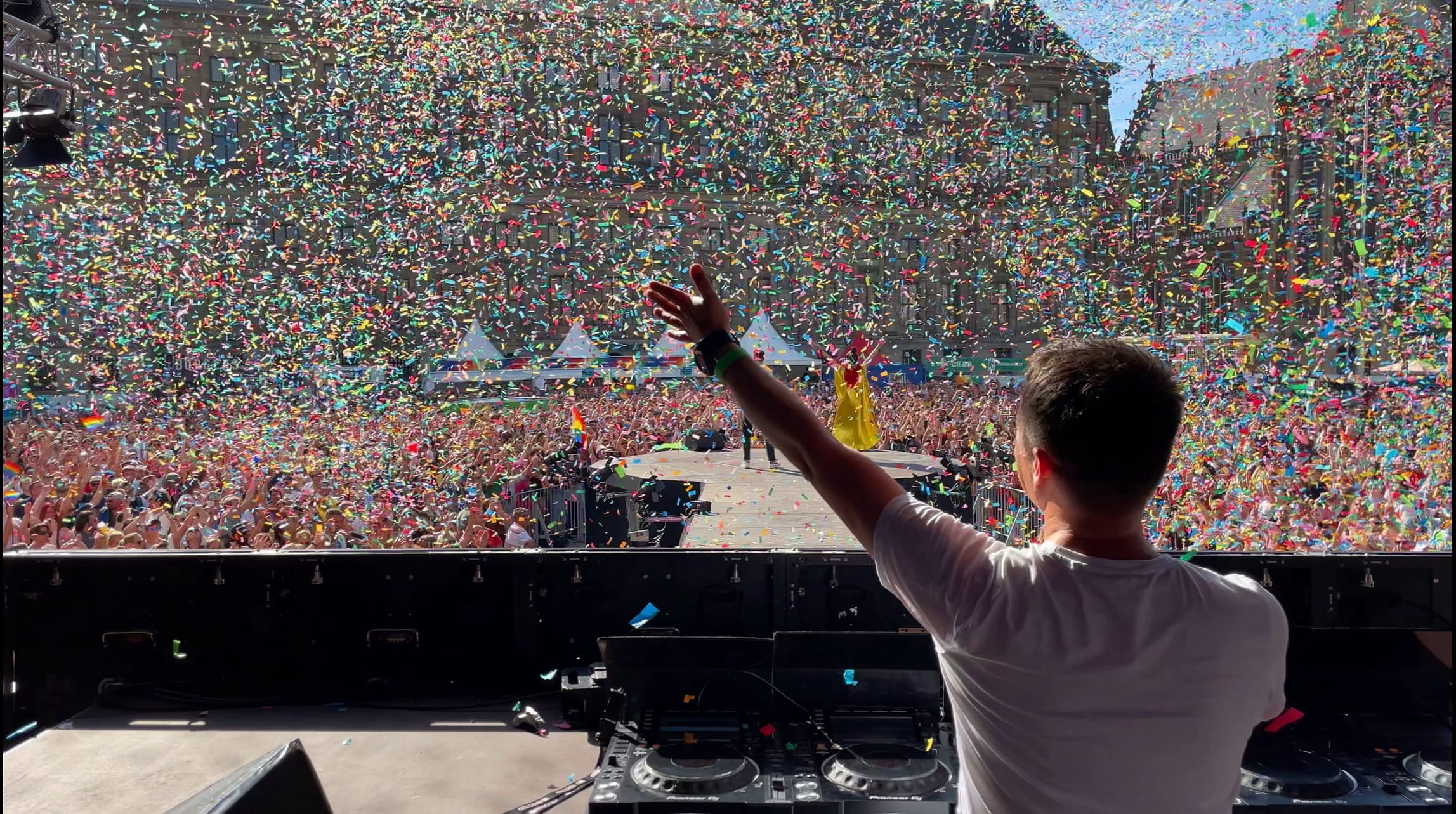 DJ Sergio Tee: “Draaien uit pure liefde voor housemuziek”
