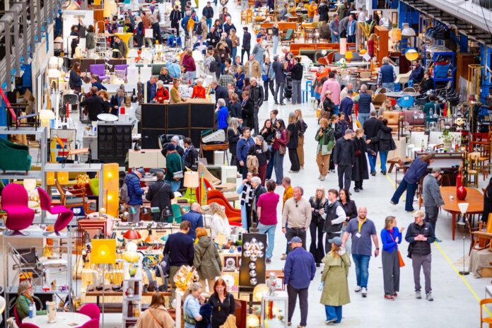 Vintage meubelbeurs Design Icons op 8 november 2026 in Amsterdam-Noord
